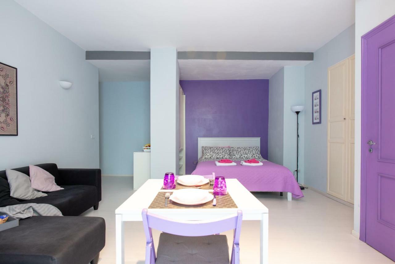Fv Studios Chiaia Naples Extérieur photo